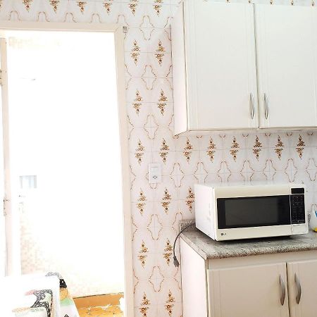 Apartamento Na Vila Caicara Em Predio Frente Mar Com Excelente Localizacao Por Reserva Praia プライア・グランデ エクステリア 写真