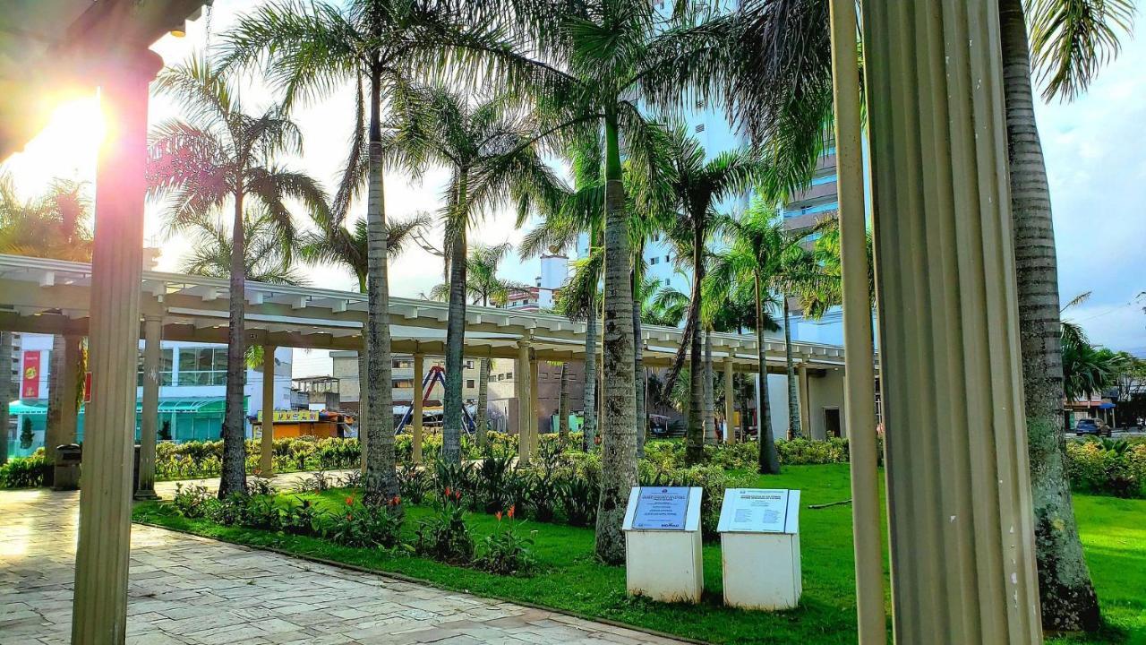 Apartamento Na Vila Caicara Em Predio Frente Mar Com Excelente Localizacao Por Reserva Praia プライア・グランデ エクステリア 写真