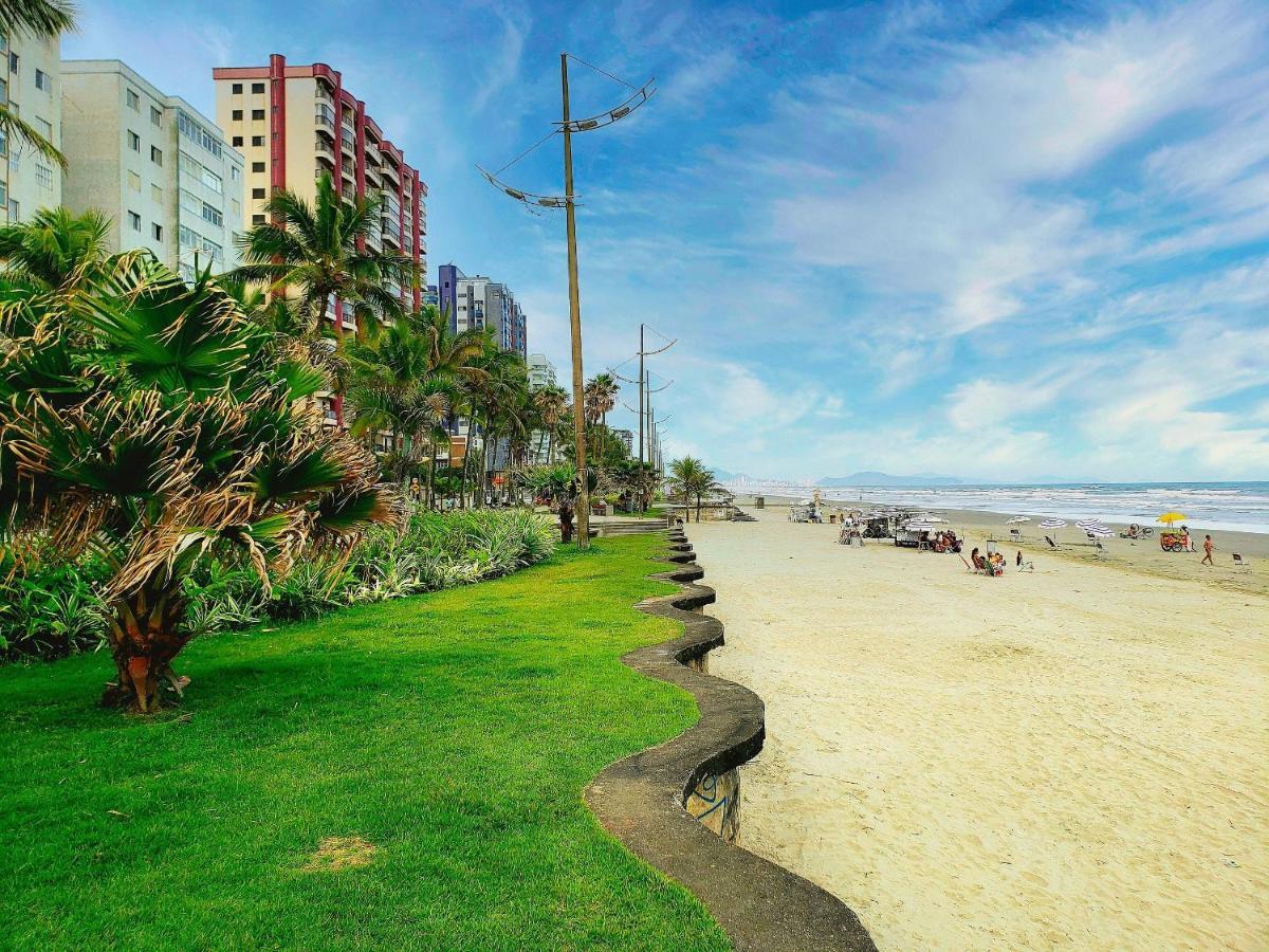 Apartamento Na Vila Caicara Em Predio Frente Mar Com Excelente Localizacao Por Reserva Praia プライア・グランデ エクステリア 写真